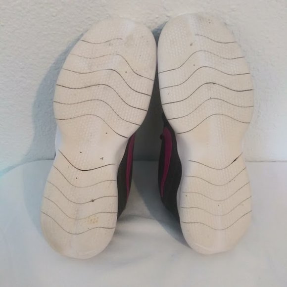 Nike Women's size 9 grey and pink Flex Experience Run 9 running shoes - Picture 7 of 8